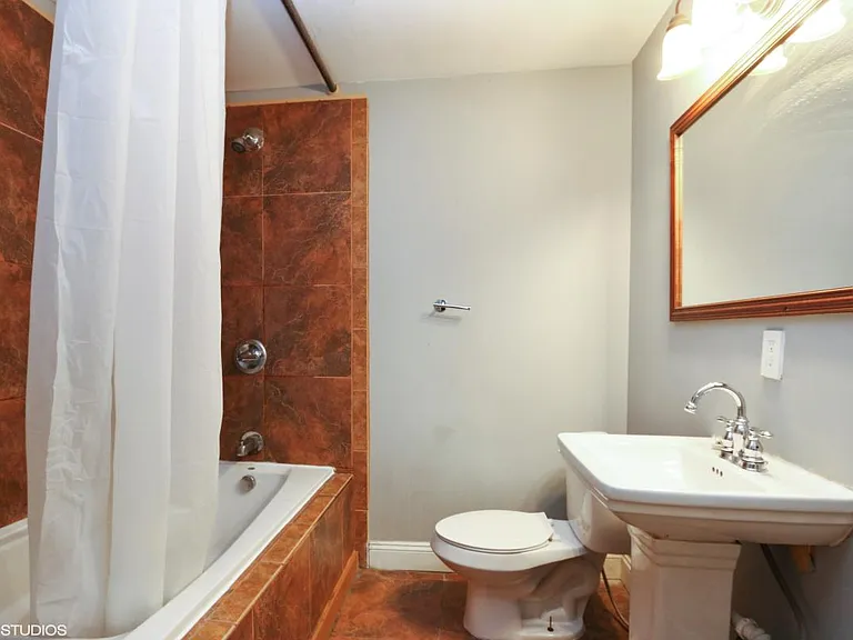 3726 Jefferson St — Photo 20