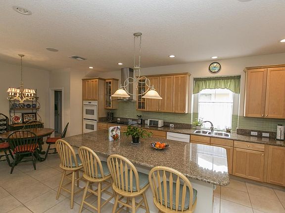 5th image of 169 Clearlake Dr