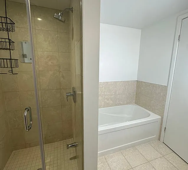 12 York St #5309B — Photo 7