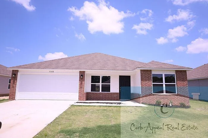 4 bed, 2.0 bath, 1500 sqft, $1,695 — Photo 2