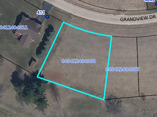 4-8 Grandview Dr, Lanark, IL 61046
