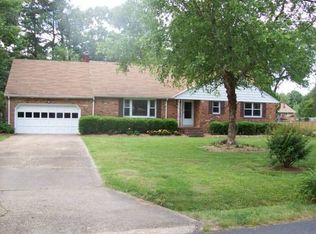 1121 Kittery Dr, Virginia Beach, VA 23464