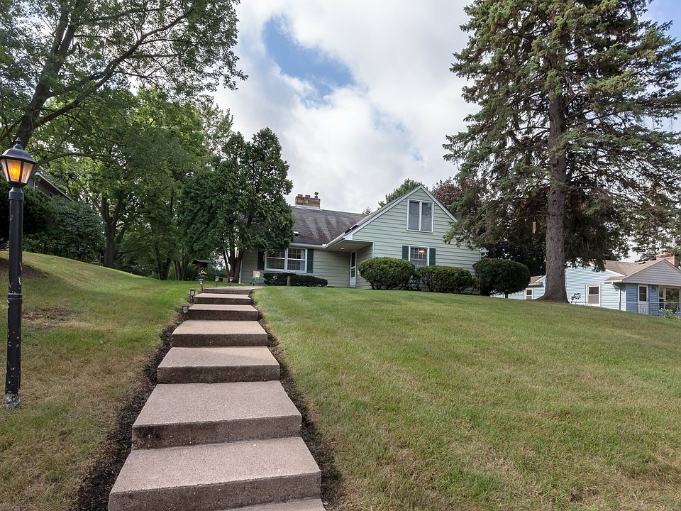 1st image of 2044 Nebraska Ave E