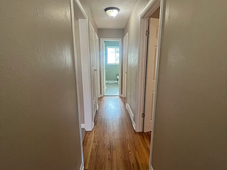 2214 Florence St — Photo 7