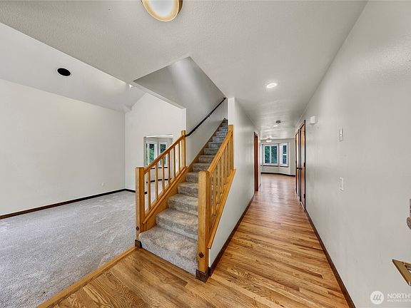 2nd image of 3192 Santa Fe Court