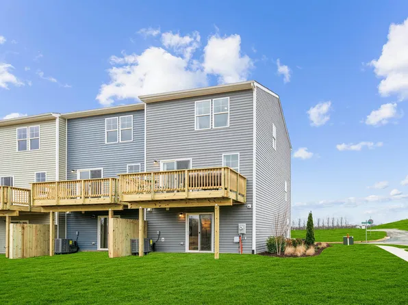 97 Laurin St, Charlottesville, VA 22902