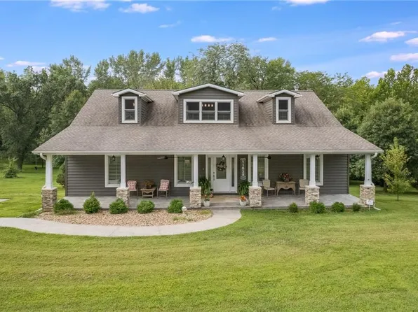 11038 SW Shagbark Rd, Clarksdale, MO 64430