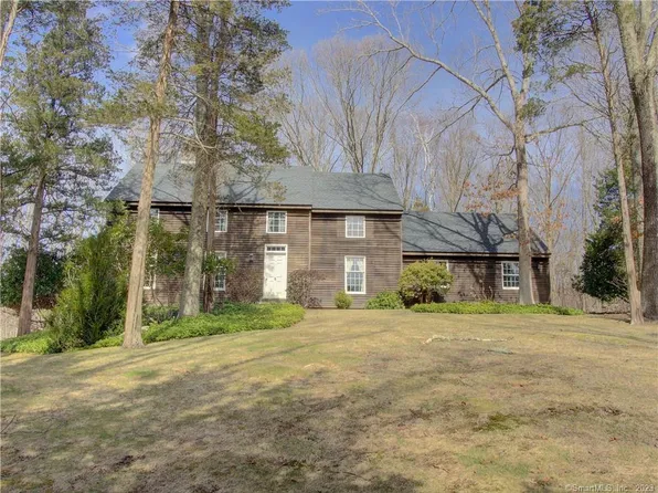 7 Saint Peters Court, Ledyard, CT 06339