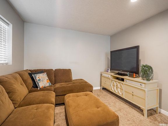 5th image of 4947 W Berry Creek Dr