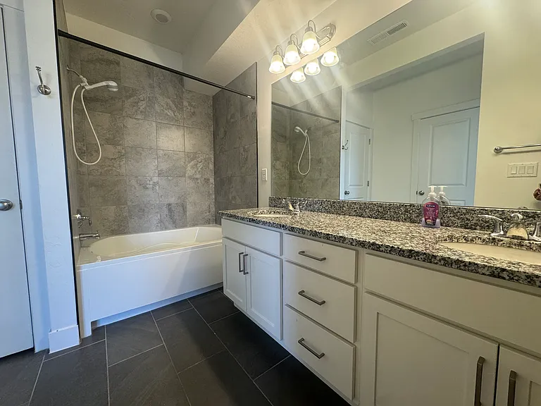 662 W Rosa Ln — Photo 7