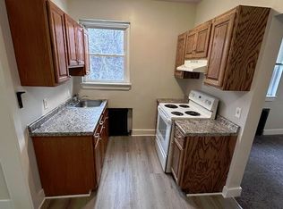 441-443 445 Library St APT 443-7, Braddock, PA 15104