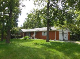 2014 Chalmers Rd, Columbia, MO 65203