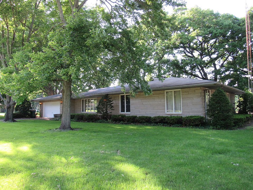 1st image of 1498 Amber Ln