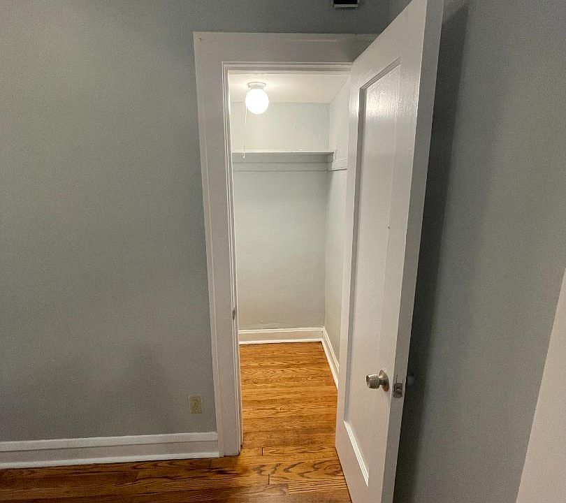 Unit Photo