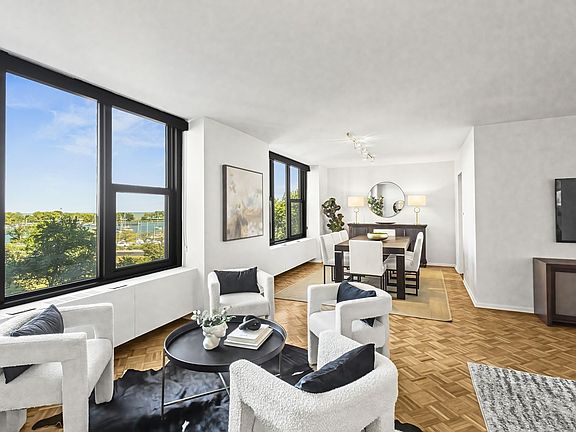 4th image of 3150 N Lake Shore Dr APT 6B
