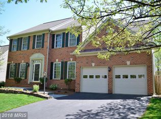 6145 Deer Ridge Trl, Springfield, VA 22150