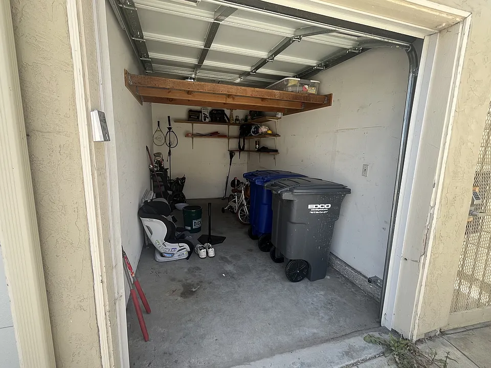 4525 Oregon St #5