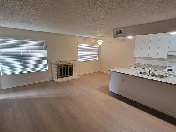 4th image of 5749 Blachly Way #3