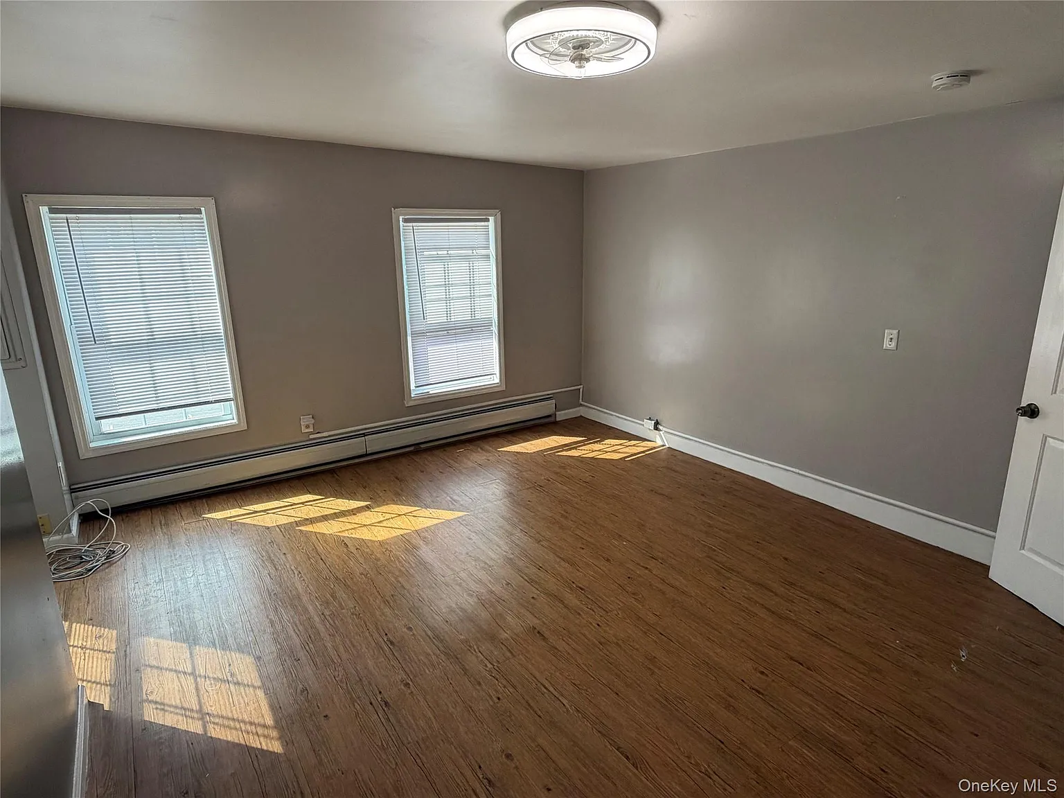 2 bed, 1.0 bath, 700 sqft, $1,800 — Photo 4