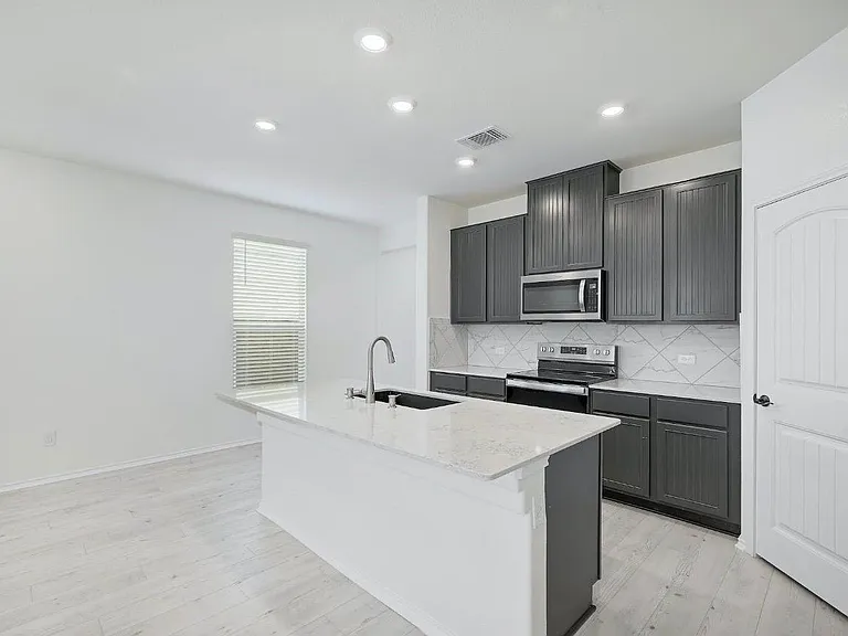 13213 Nancy Reagan St — Photo 8