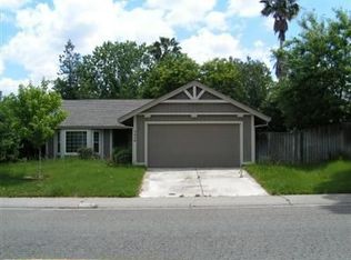 7226 La Tour Dr, Sacramento, CA 95842