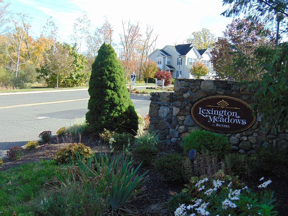 Complex Entrance