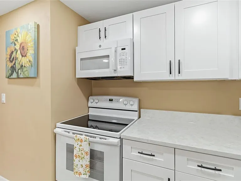 164 Perimeter Dr #4A — Photo 8
