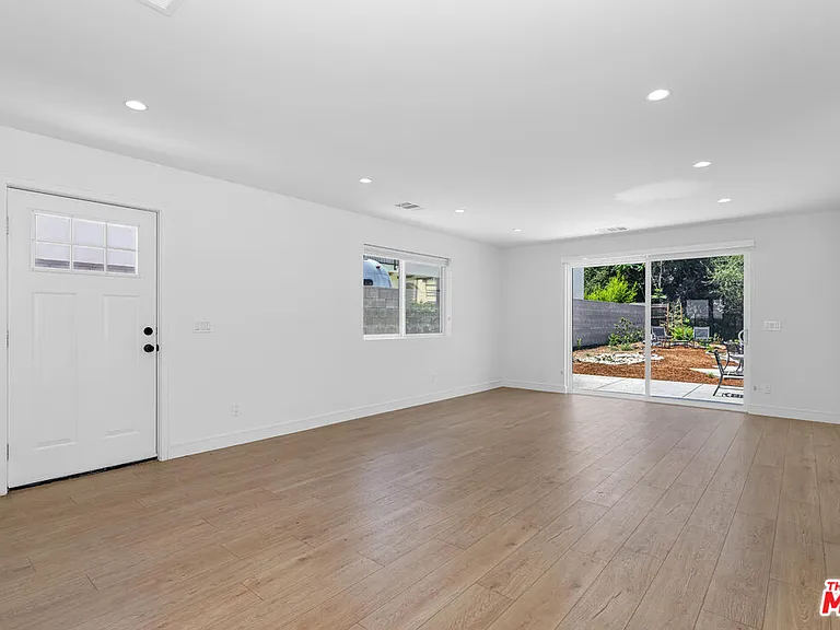 345 Genoa St #ADU — Photo 10