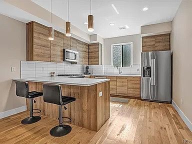 1st image of 1826 Irving St Unit 3