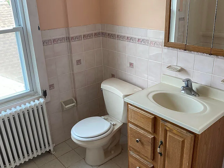 5 N Bartram Ave #B — Photo 21