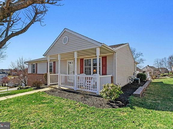 4th image of 101 Cove Ln