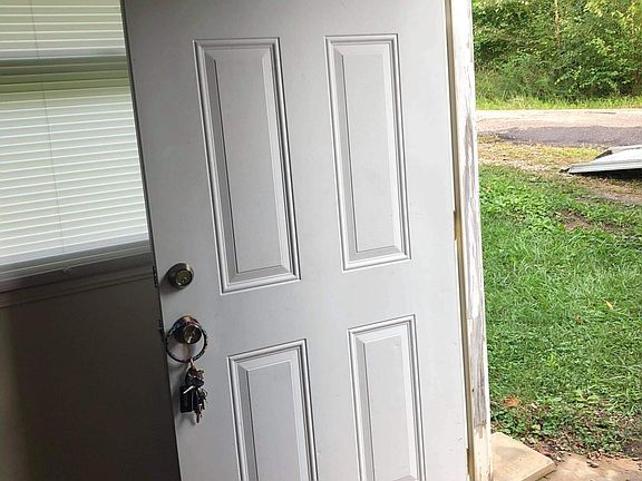 5th image of 5132 Saulton Dr APT B