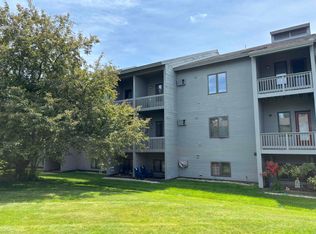 5 Tsienneto Rd UNIT 186, Derry, NH 03038