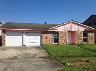 3728 Burntwood Dr, Harvey, LA 70058