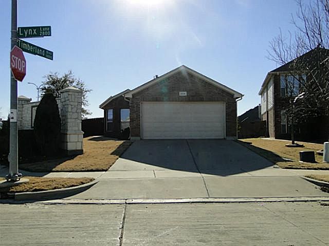1st image of 2824 Lynx Ln