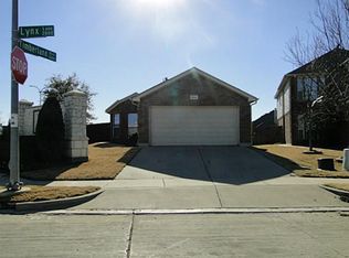 2824 Lynx Ln, Fort worth, TX 76244