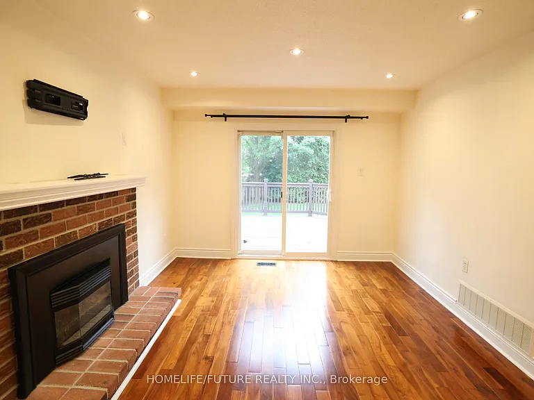 6320 Millers Grv — Photo 26