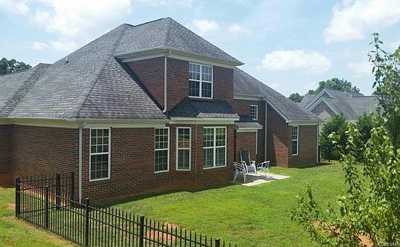 2nd image of 243 Winter Flake Dr