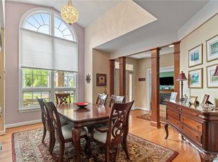 10982 Elmont Woods Dr, Glen Allen, VA 23059