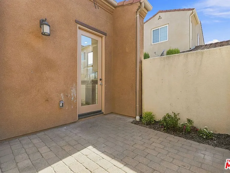 20115 Pienza Ln — Photo 22