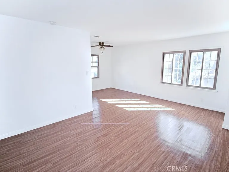 6951 Simpson Ave #12 — Photo 6