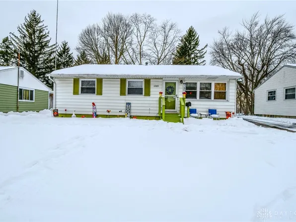 1585 Larchwood Dr, Dayton, OH 45432