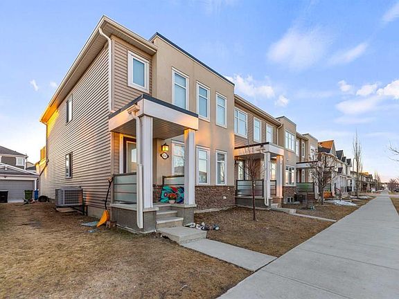 2nd image of 10532 E Cityscape Dr NE