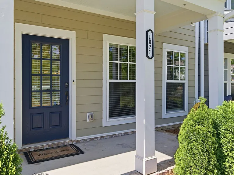 1021 Milson Ln — Photo 3
