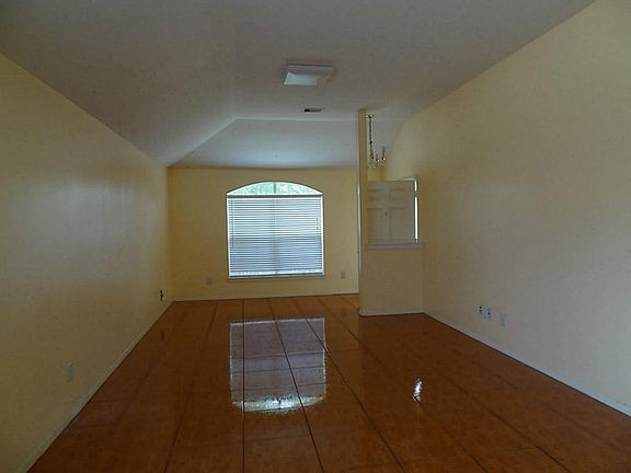 5th image of 19830 Byron Meadows Dr