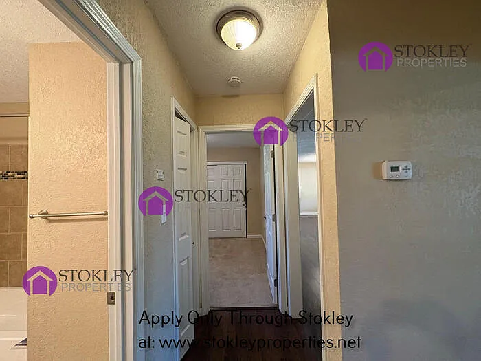 166 Lois Ct — Photo 23