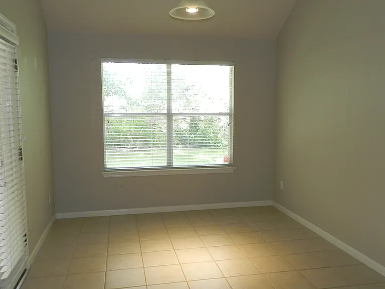 613 Hickory Run Dr — Photo 21