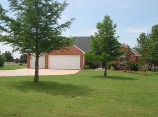 11428 Loveland Cir, Guthrie, OK 73044