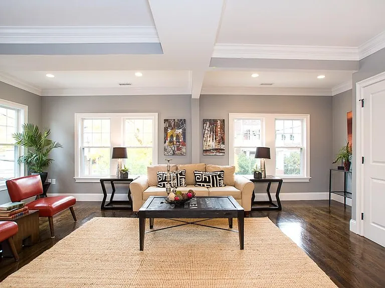 31 Grant St #2 — Photo 2