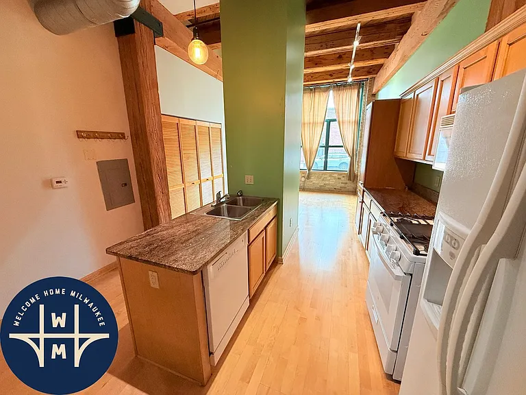 200 S Water St #110 — Photo 1